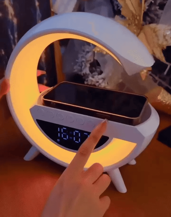 ⭐ Boxă Bluetooth + Lampă RGB + Încărcător Wireless